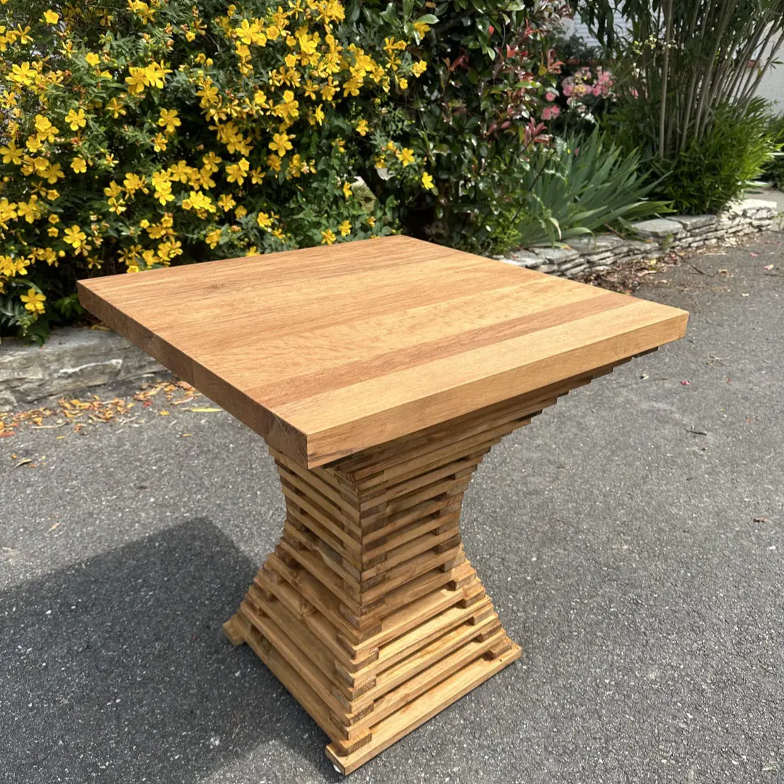 table-bois-exterieur-chene